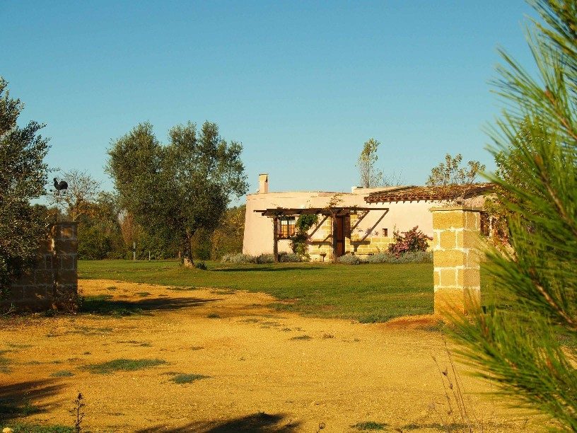 Esterni masseria la Torre Maglie, Lecce