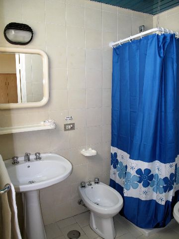 bagno camera Sud Hotel Marina di Pulsano, Taranto