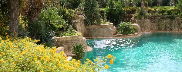 particolare piscina Masseria Quadrelli Otranto, Lecce