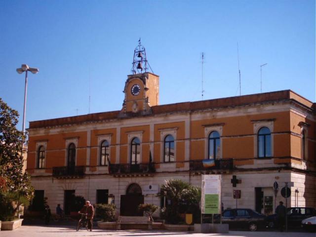 Il Municipio di Calimera