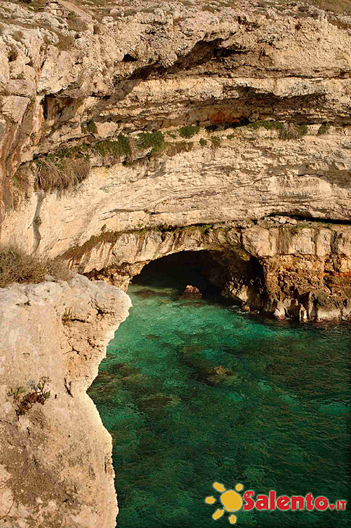 Grotta marina litorale adriatico, lecce