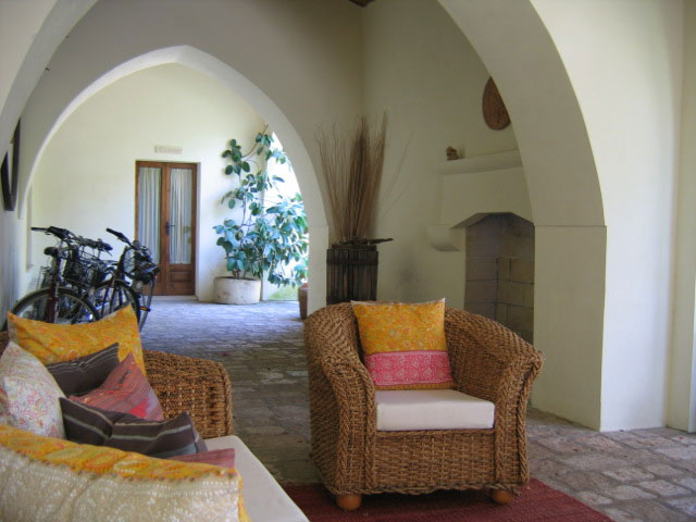 patio masseria Pagani, Nardò, Lecce