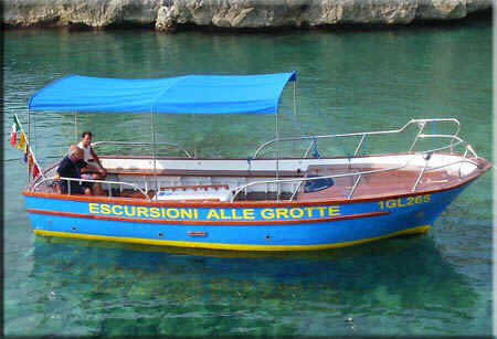 Barca in legno Santalucia Onda Blu srl Castro, lecce su salento.it