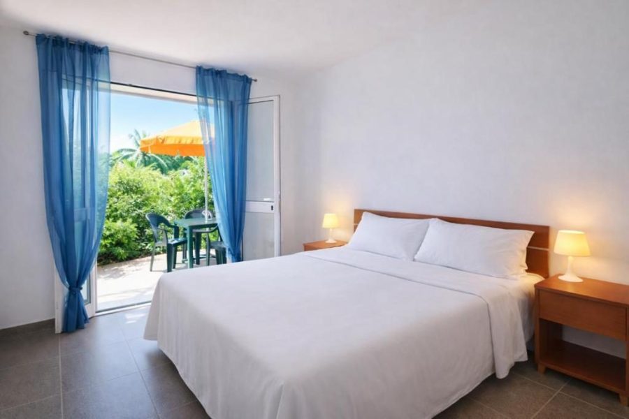Residence con appartamenti a soli 600 mt dalla spiaggia di Torre San Giovanni