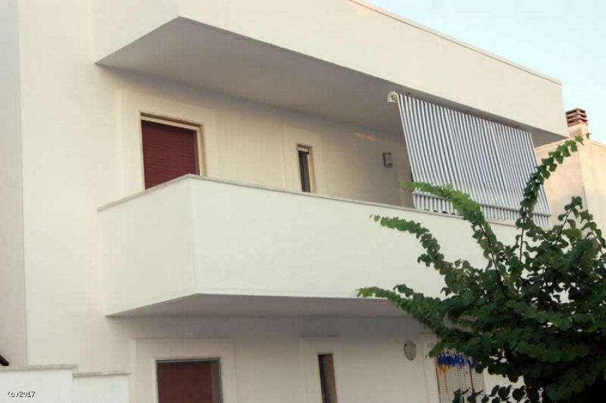 Affitto due trilocali da 4 &ndash; 6 posti letto sul mare a Lido Marini (Ugento) su Salento.it