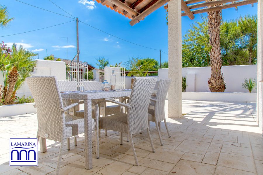 Residence Poseidonia direttamente sul mare a Porto Cesareo su Salento.it