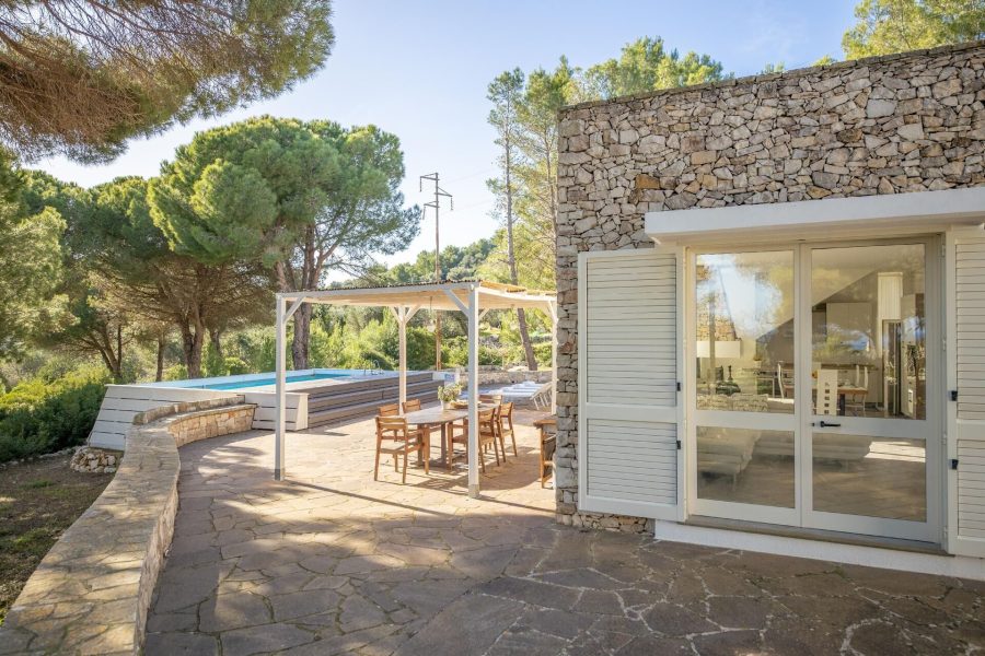 Villa con piscina, per 6-9 persone a Marina di Novaglie (Leuca) su Salento.it