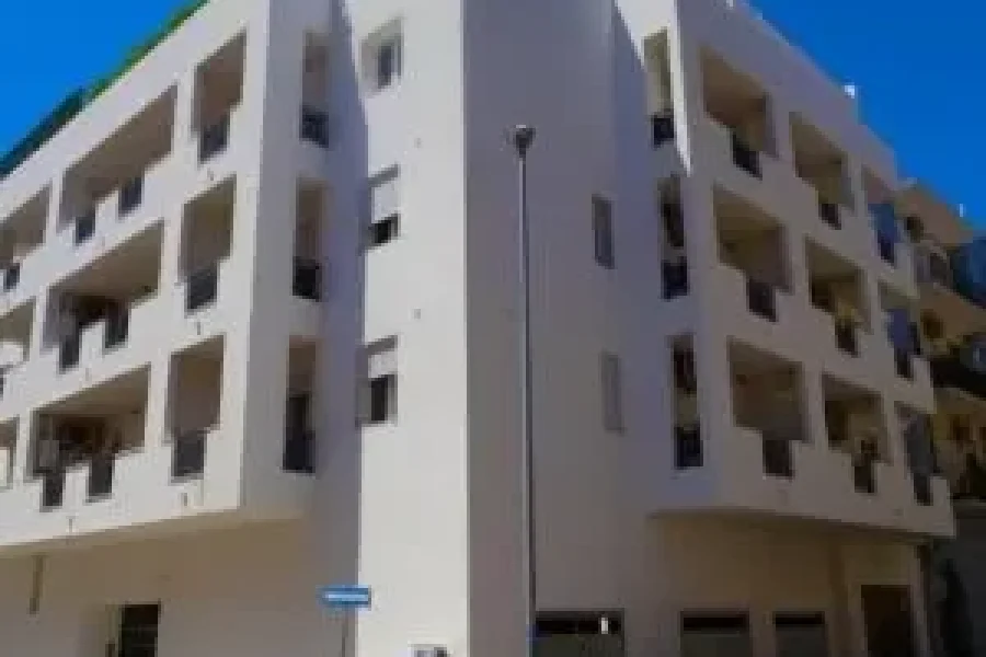 Residence con piscina a Gallipoli, con appartamenti e camere sul mare su Salento.it