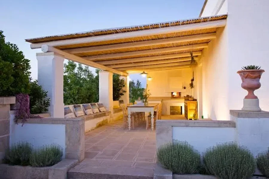 Masseria Ferarelli a Diso, pochi km. da Castro marina su Salento.it