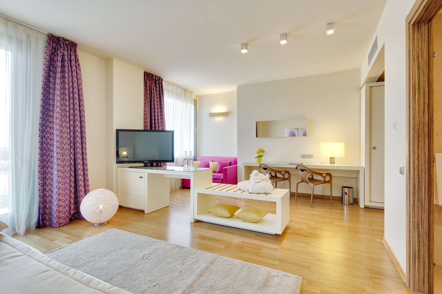 Prenota online Hotel Messapia Cavallino (Lecce)