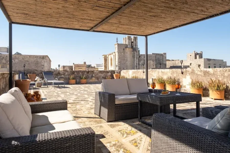 Dimora del Vescovo a Minervino di Lecce su Salento.it