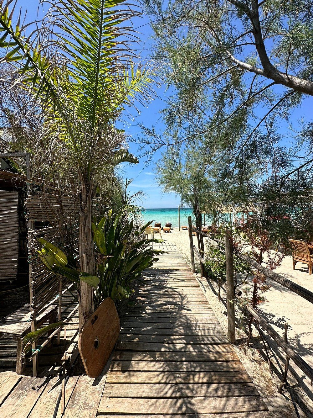 Lido Hookipa Beach