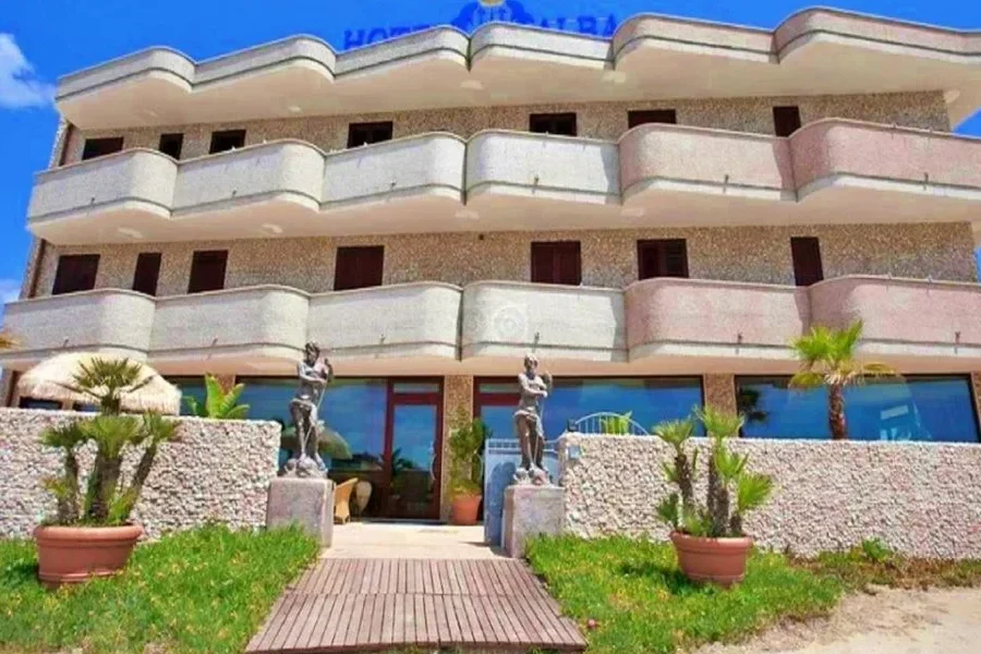 Hotel Alba