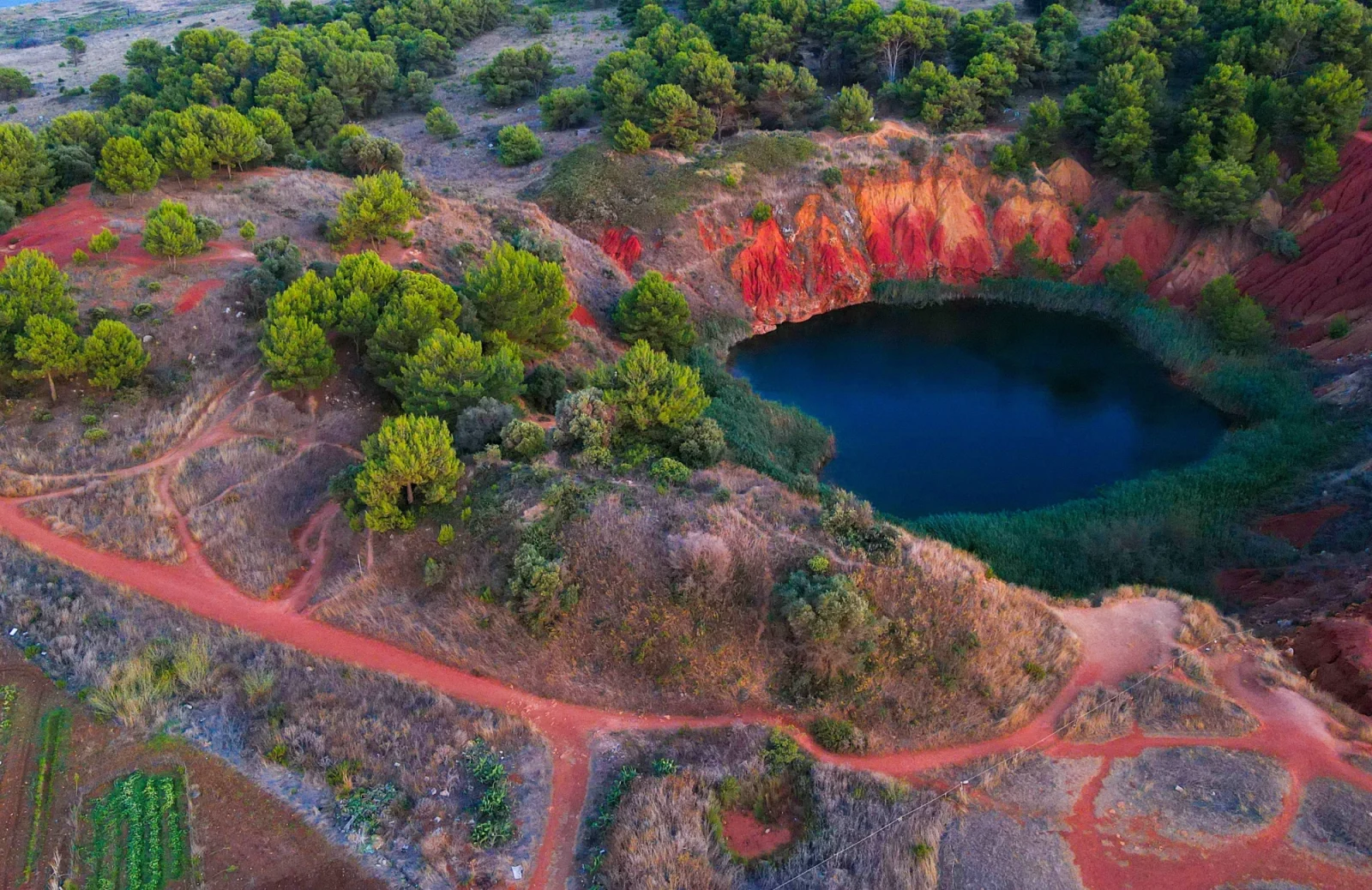 Costa Adriatica - Otranto: Cava di Bauxite