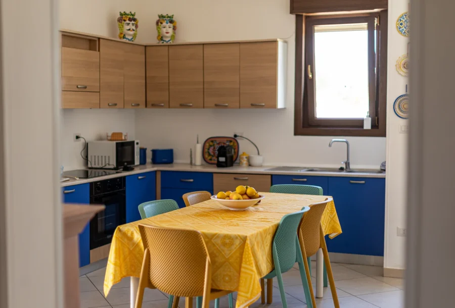 Maison Monica
