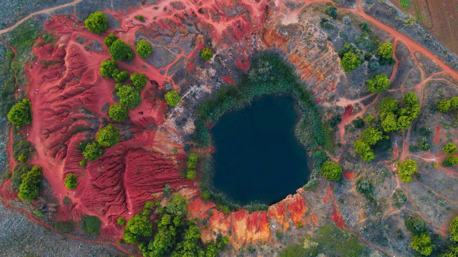 Otranto - Cava di Bauxite: a 2 km
